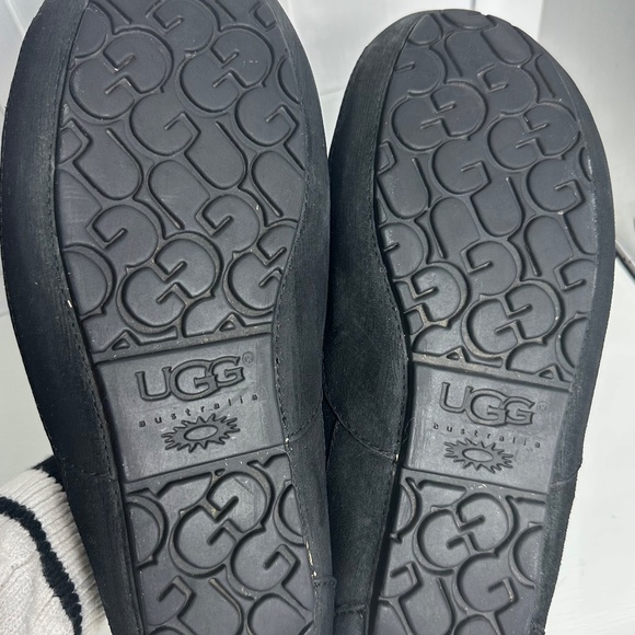 UGG Ascot Slippers Loafers Shoes Mocs Mens Sz 10 Black Suede Sheepskin Lined